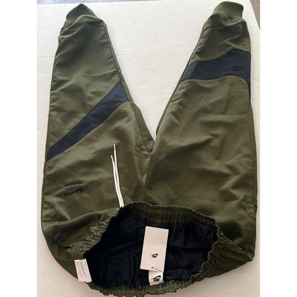 Nike DD6057 326 Men's Sz L Olive Sportswear Taper Leg Swoosh Jogger Pants $110 - Picture 7 of 8